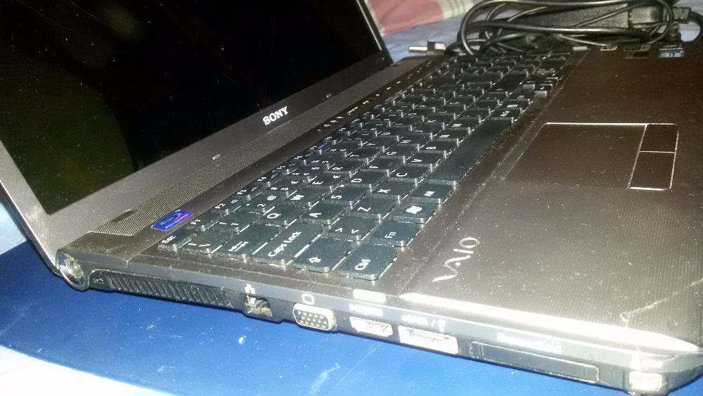 Sony Vaio F Series VPC-F13S8E/B for Parts64552453625986122