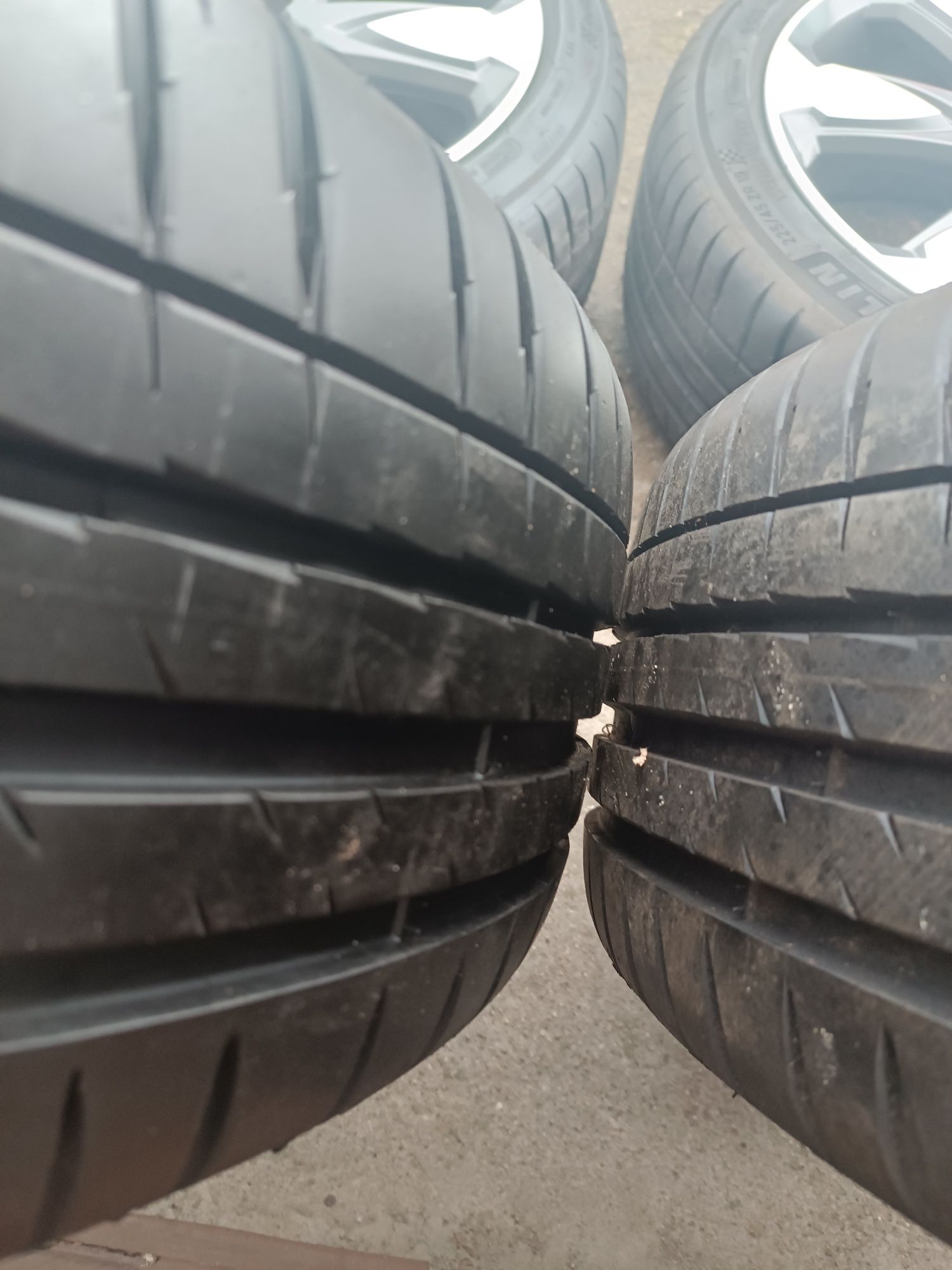 Koła 19 Volvo 5x108 V70 XC70 225/45/19 Erakir ET55 V60 XC60 8jx19 Ford