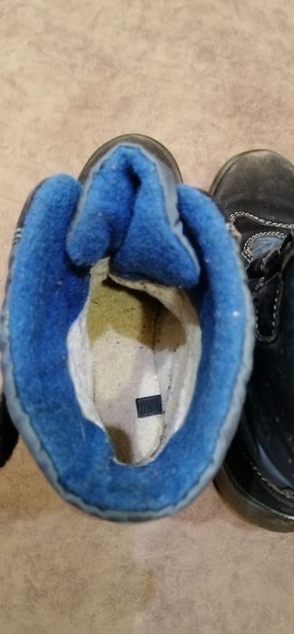 Зимние ботинки Floare для девочки, 33 размер в отличном состоянии