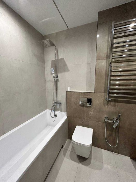 Продаж, 1 кімнатна  квартира, новобудова , вул Роксоляни