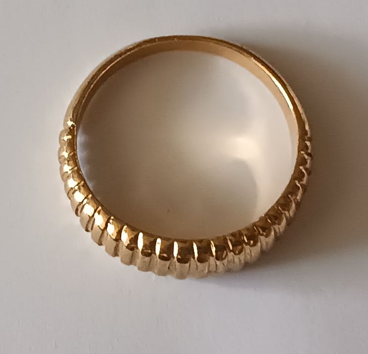 Pierścionek damski pozłacany stal chirurgiczna rozm 14, 15