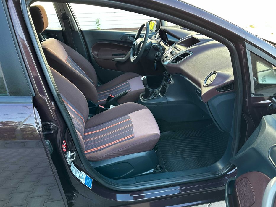 Ford Fiesta  benzyna  salon polska 127 tyś przebiegu