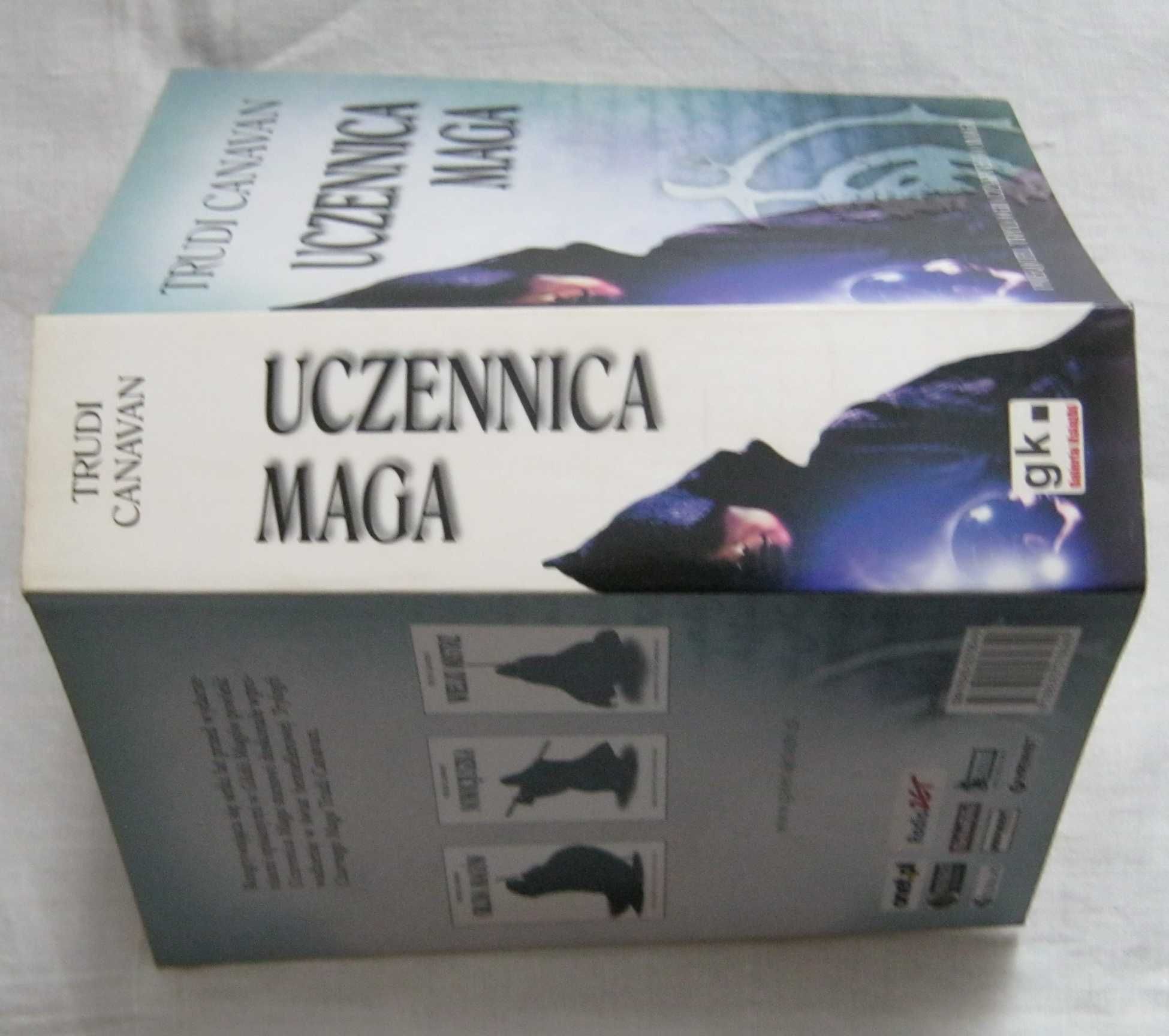 Uczennica maga / Trudi Canavan