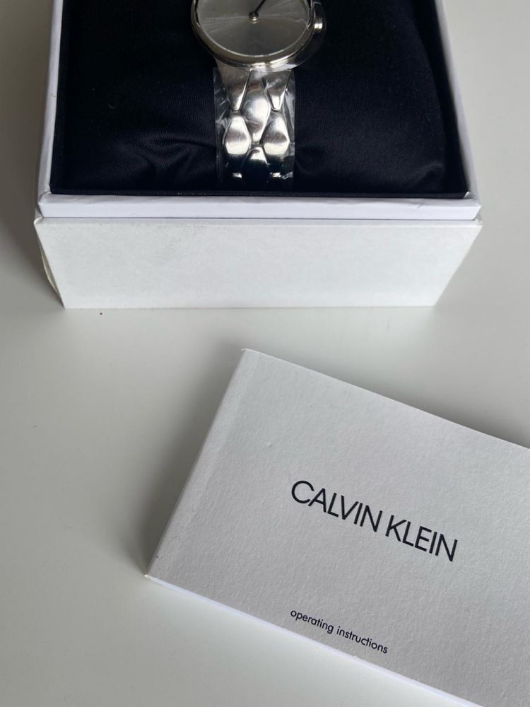 Zegarek damski Calvin Klein (nowy) model K6E23146