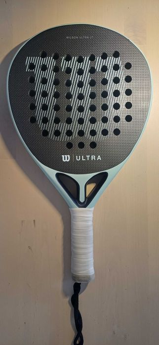 Vendo Raquete Padel Wilson Ultra LT 350gr Fibra Carbono