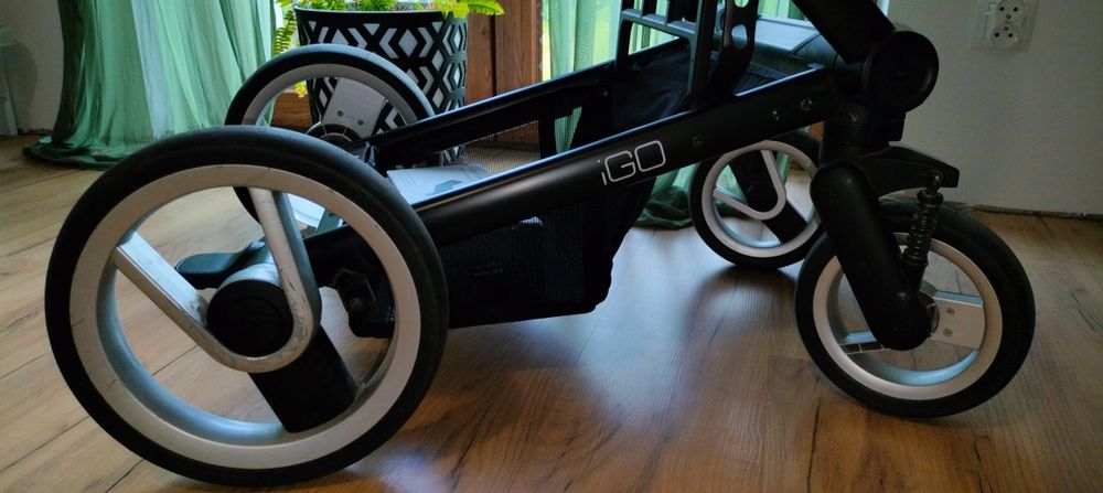 wózek dziecięcy Mutsy Igo 2w1