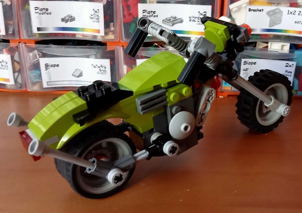 Lego Creator 31018 Highway Cruiser