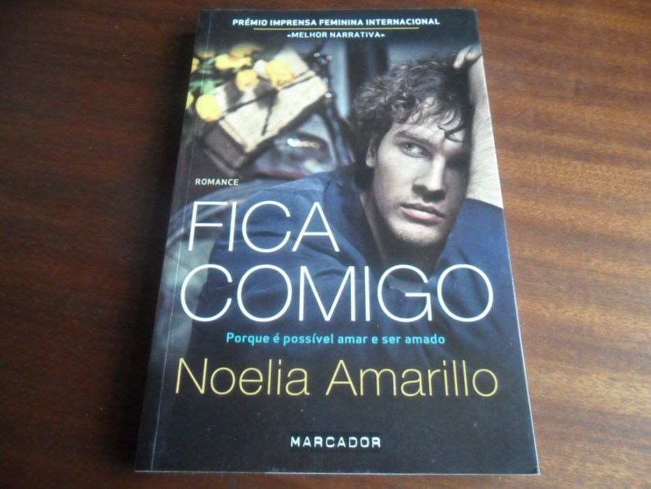 "Fica Comigo" de Noelia Amarillo