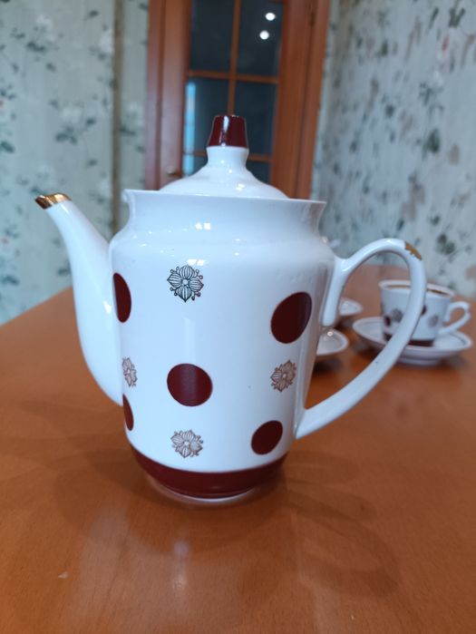 Кофейный сервиз, чашки