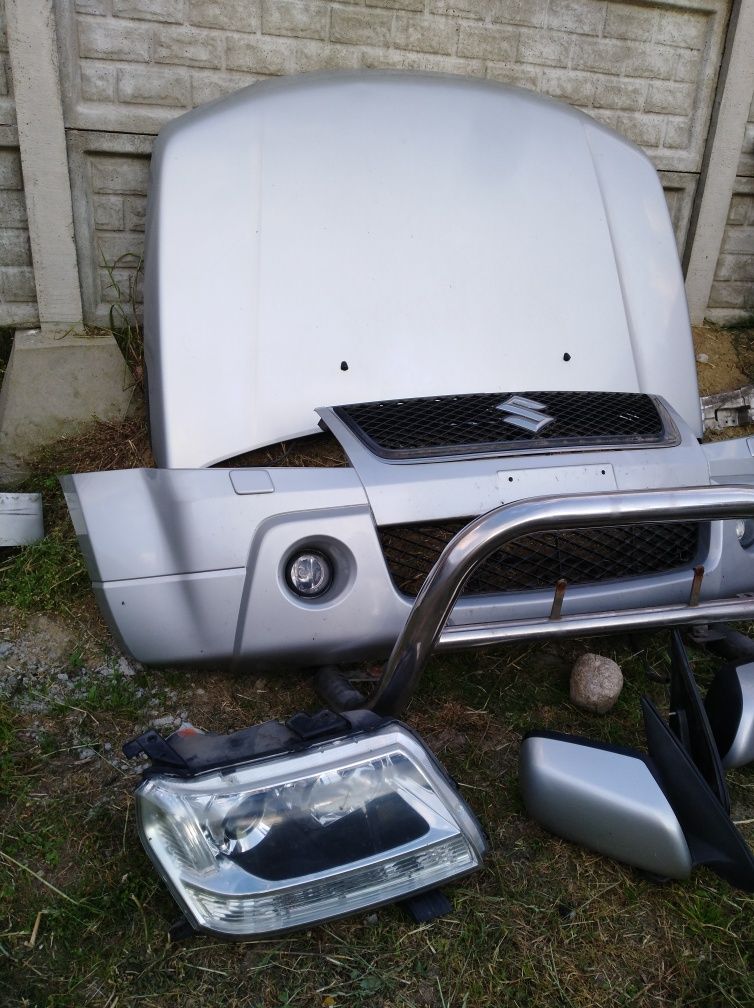 Maska zderzak błotniki pas lampy Suzuki Grand Vitara II xenon kompletn
