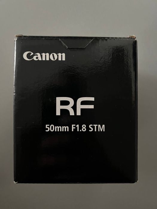 Canon RF 50 mm f/1.8 STM