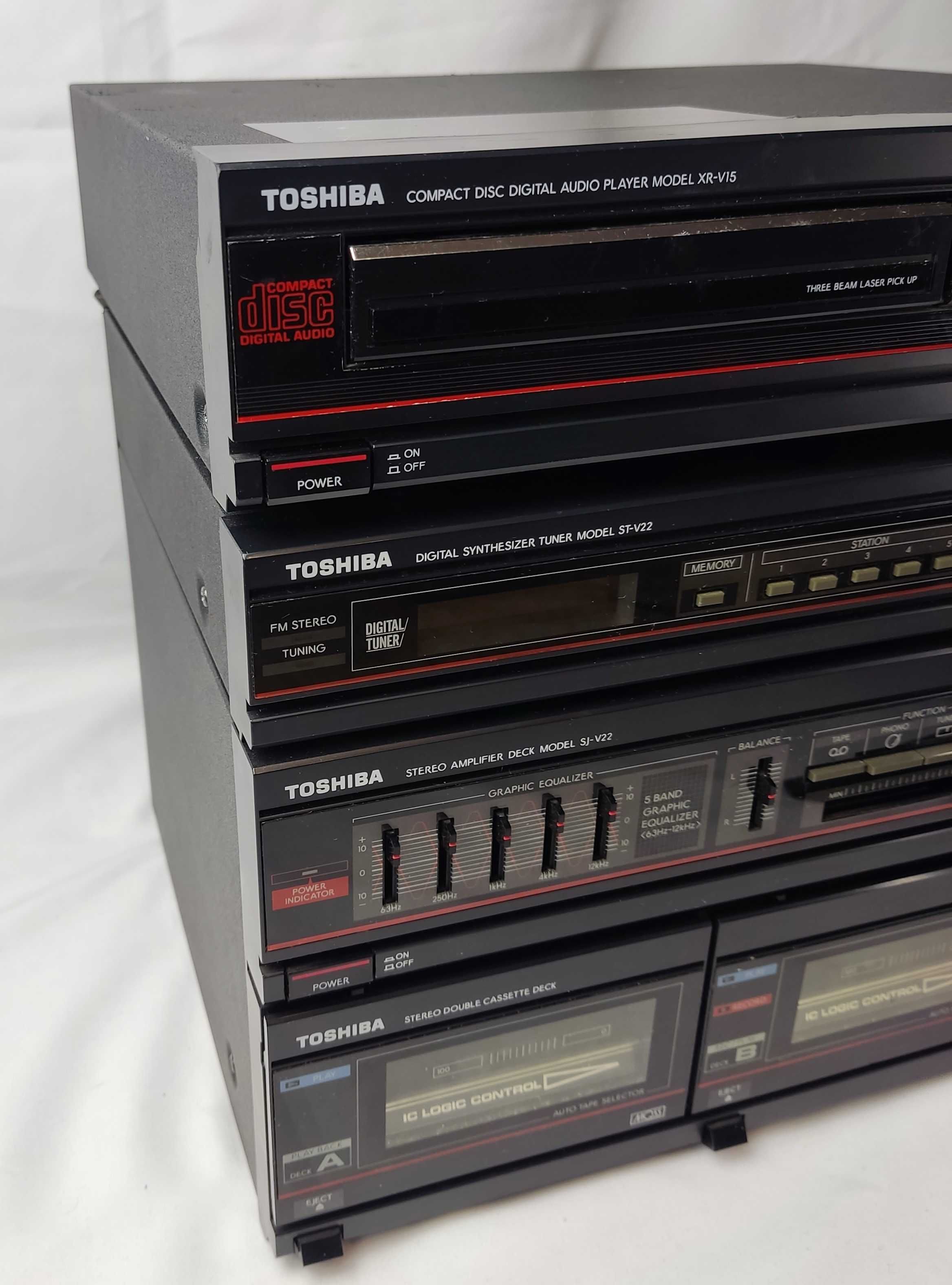Wieża TOSHIBA - wzmacniacz , tuner , magnetofon , CD - stan bdb