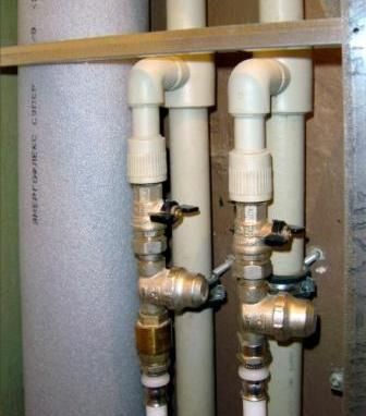 Вызов сантехника, хтз, индустриальная, ремонт бачков унитаза, инсталяц