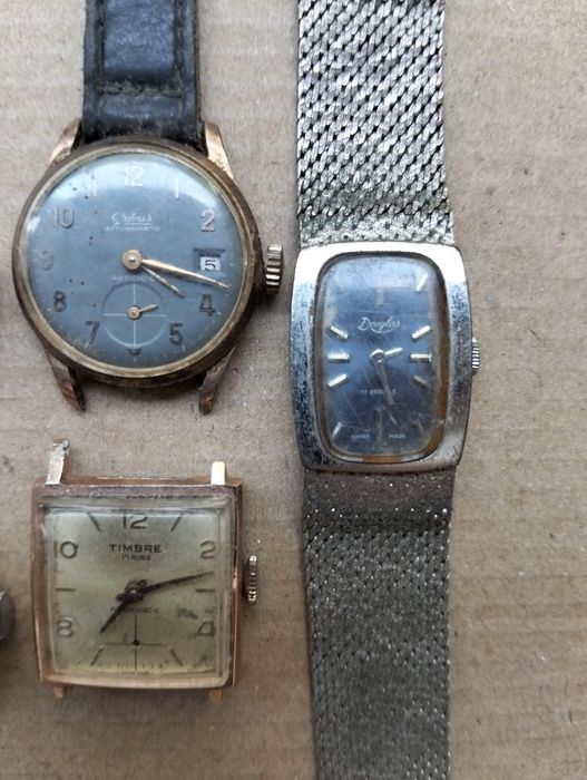 Relógios antigos vintage