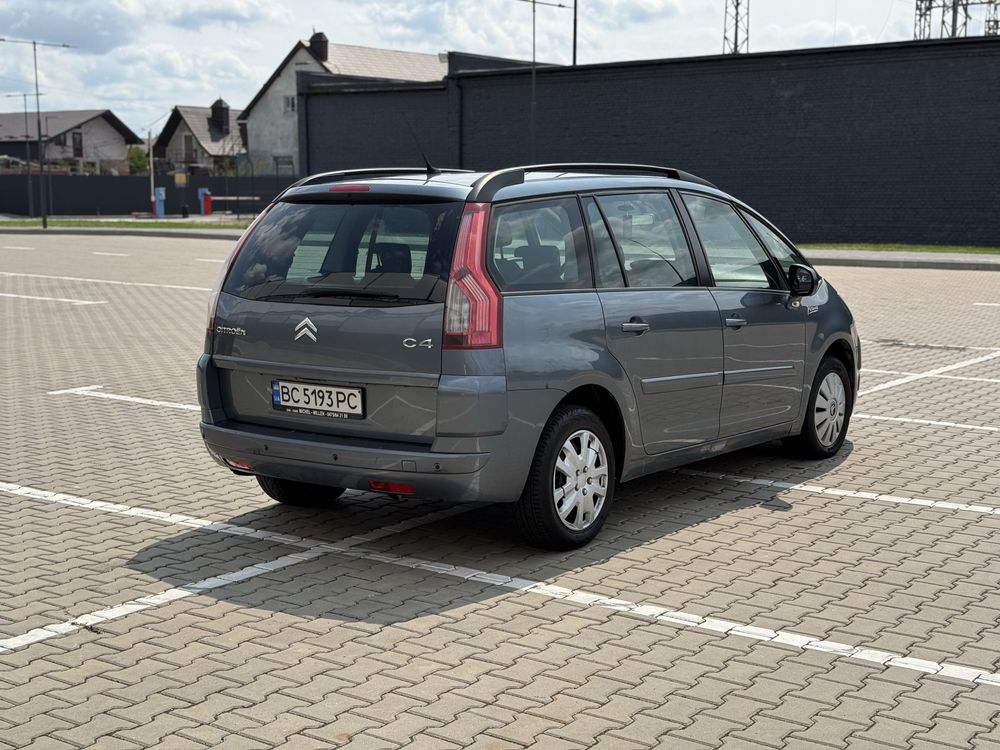 Citroen C4 Picasso 7 МІСЦЬ !