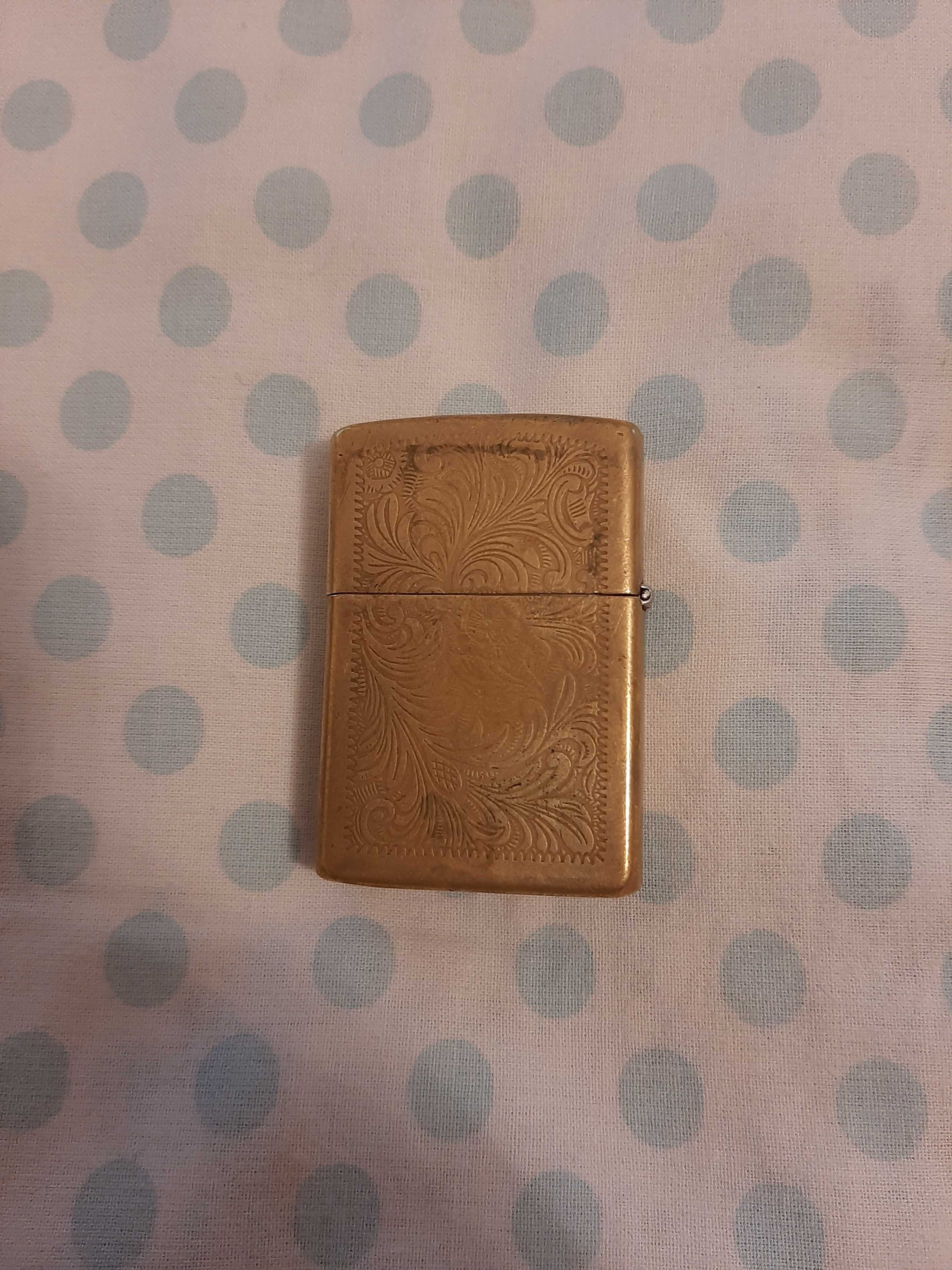 продам зажигалку ZIPPO оригинал