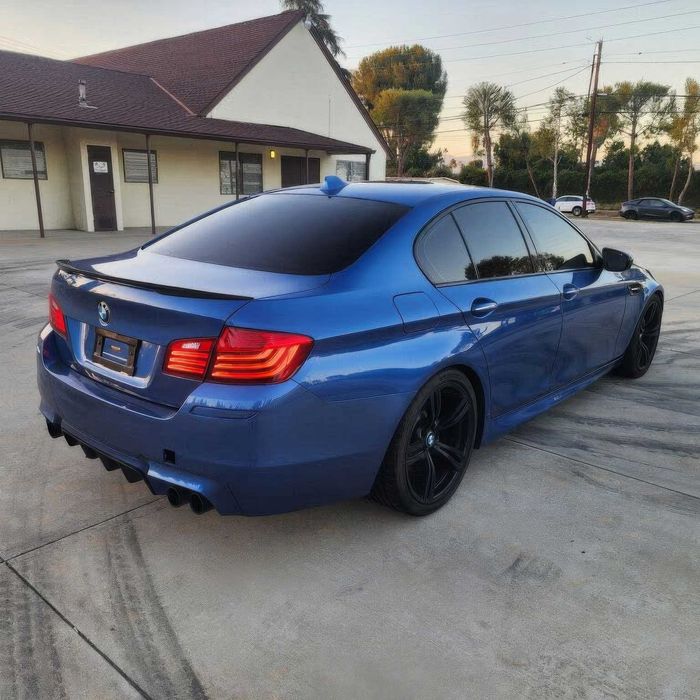 BMW M5      2015