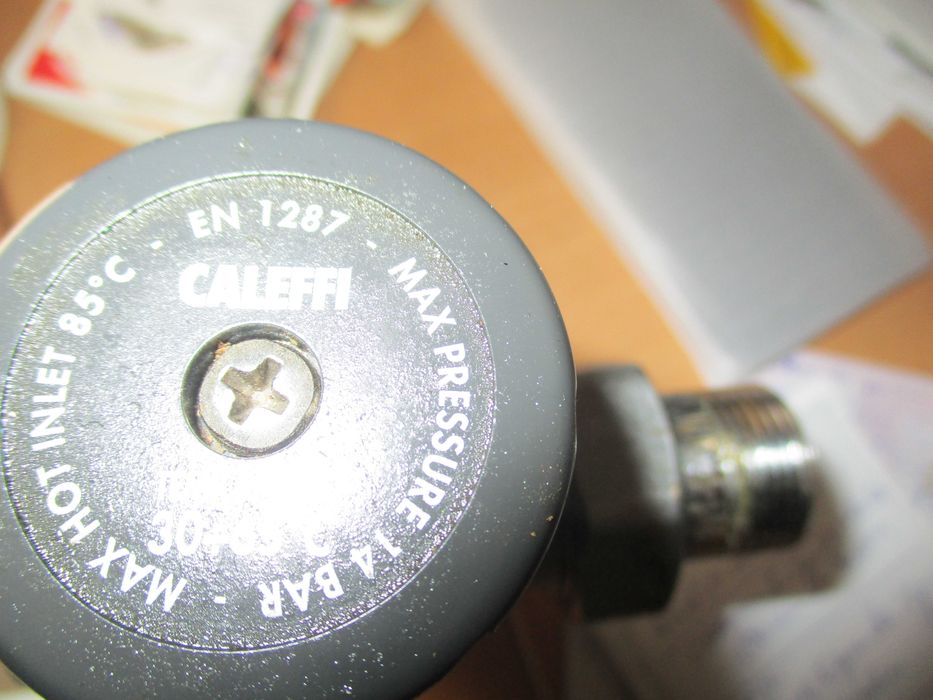 Misturadora termostática de 3/4 oferta do envio registado.