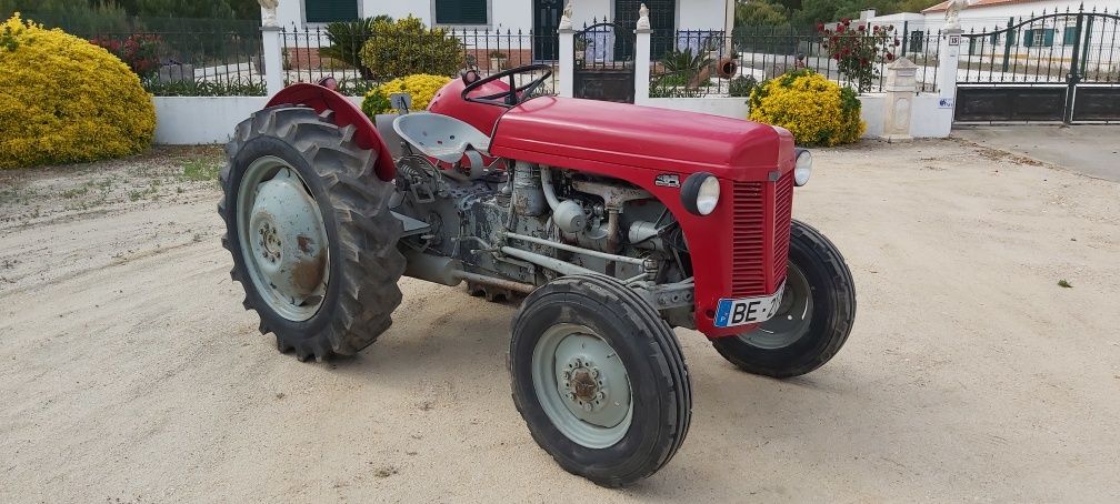 Tractor Massey fergunson