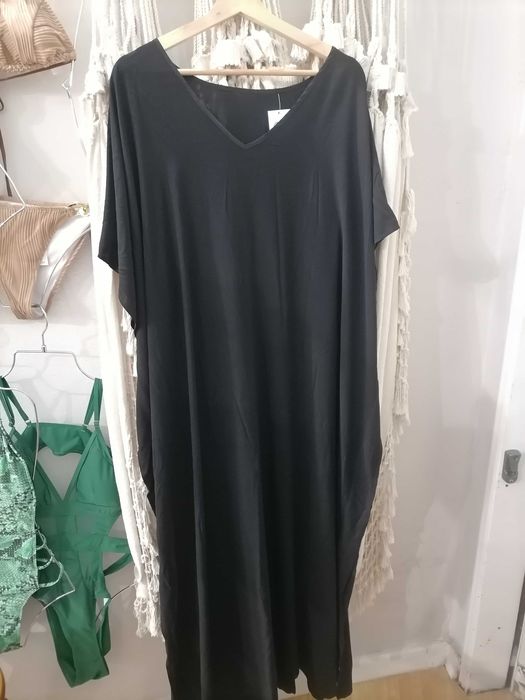 Roupa nova com etiqueta