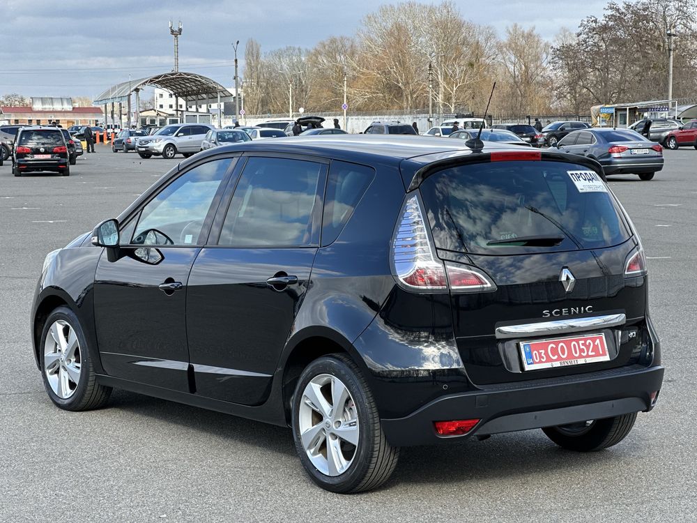 Renault scenic 2012