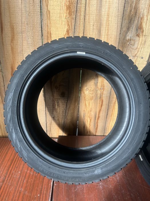 NOKIAN 255 40 18 /225 45 18 HAKKAPELIITA R3