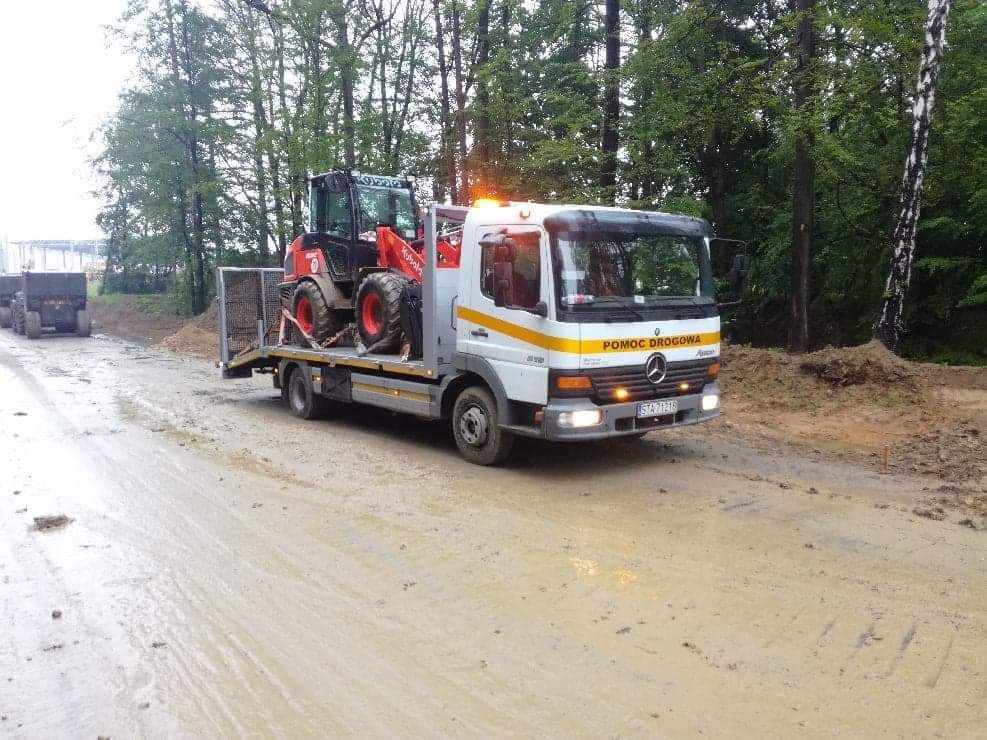 Transport  wywrotki ,ciągnik +wanna, pomoc drogowa