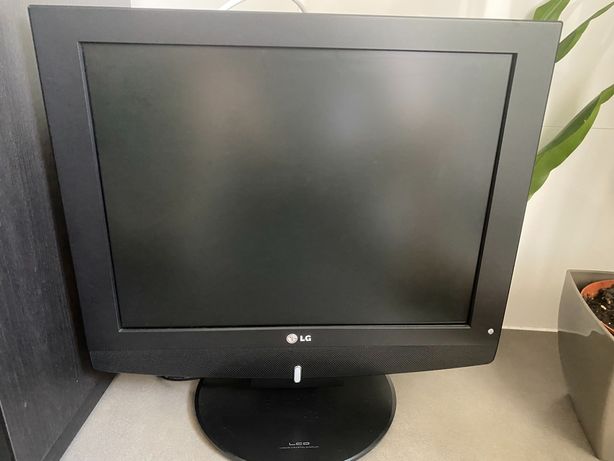 TV LG 20LC1RB - 20" LCD