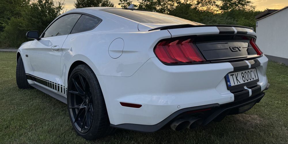 Ford mustang GT 2023r
