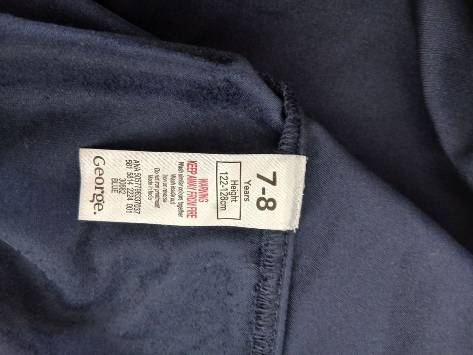 Sukienką George r.122-128