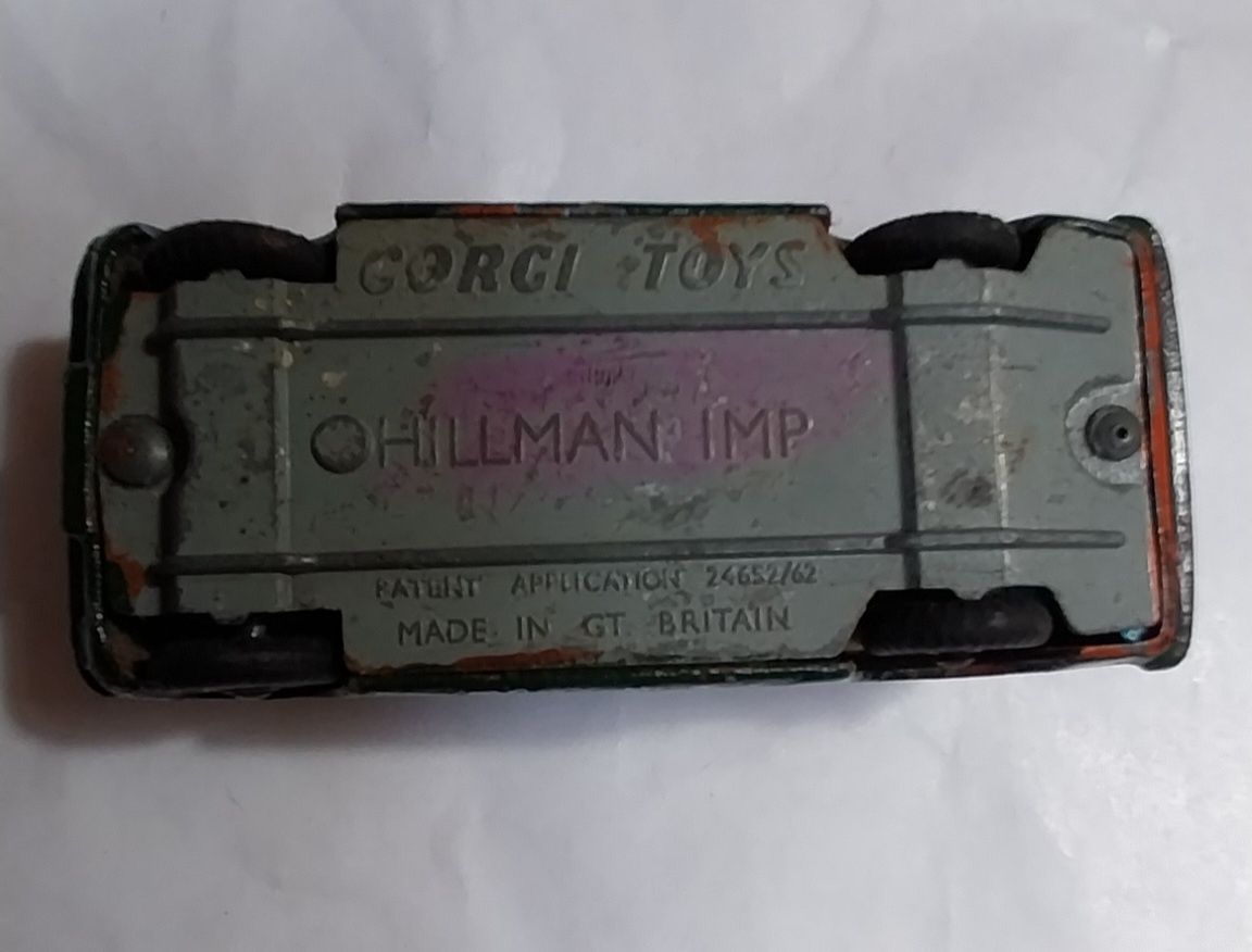 Miniatura antiga Corgi Toys Hillman Imp