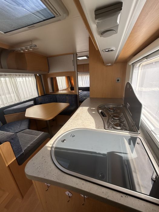 Knaus 650, 2006 r, piętrowe łóżka