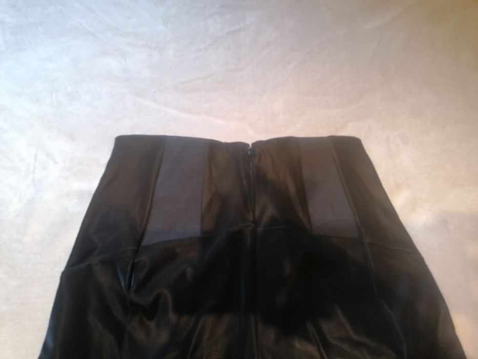 Calças Leggings Guess pretas novas