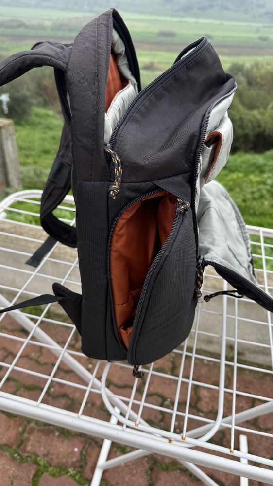 Mochila Lowepro CompuDay  250