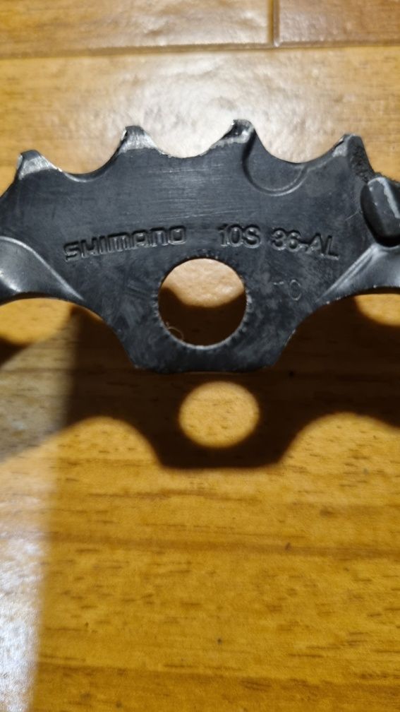 Zębatka przednia Shimano  10S 36-AL  36 zębów  Fajny stan !