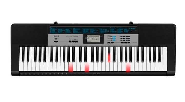 Keyboard Casio LK 136