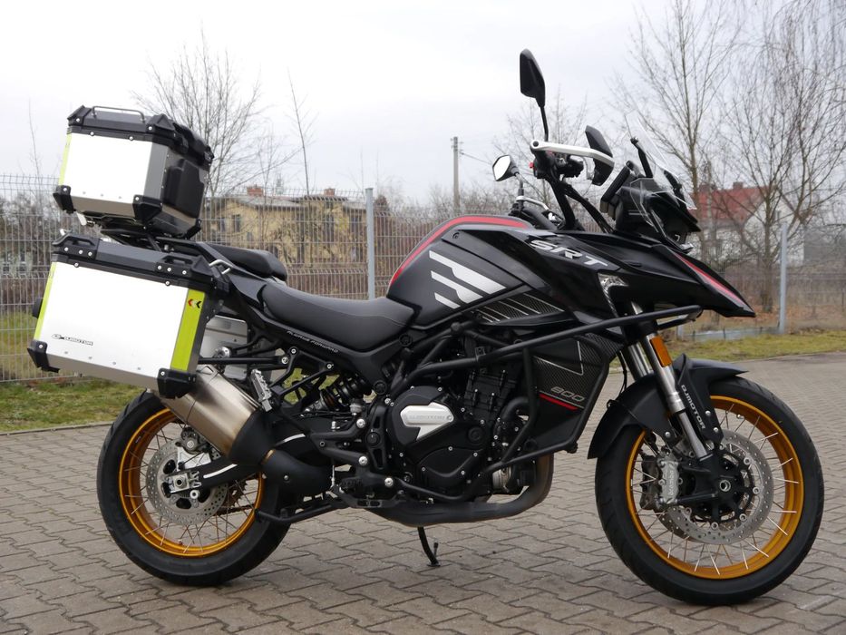 QJMOTOR SRT 800S X . Mały przebieg . Gwarancja . Faktura Vat 23 %