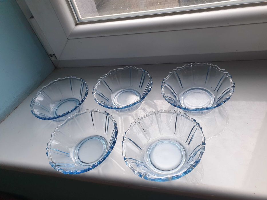 miseczki szkło błękitne 5 sztuk