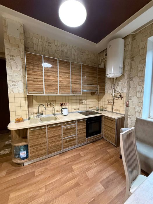 Аренда двухкомнатной квартиры Романа Шухевича Чечеловский Леси украинк