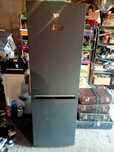 Lodowka    beko. 175 cm..   Czarna. . .sprawna.