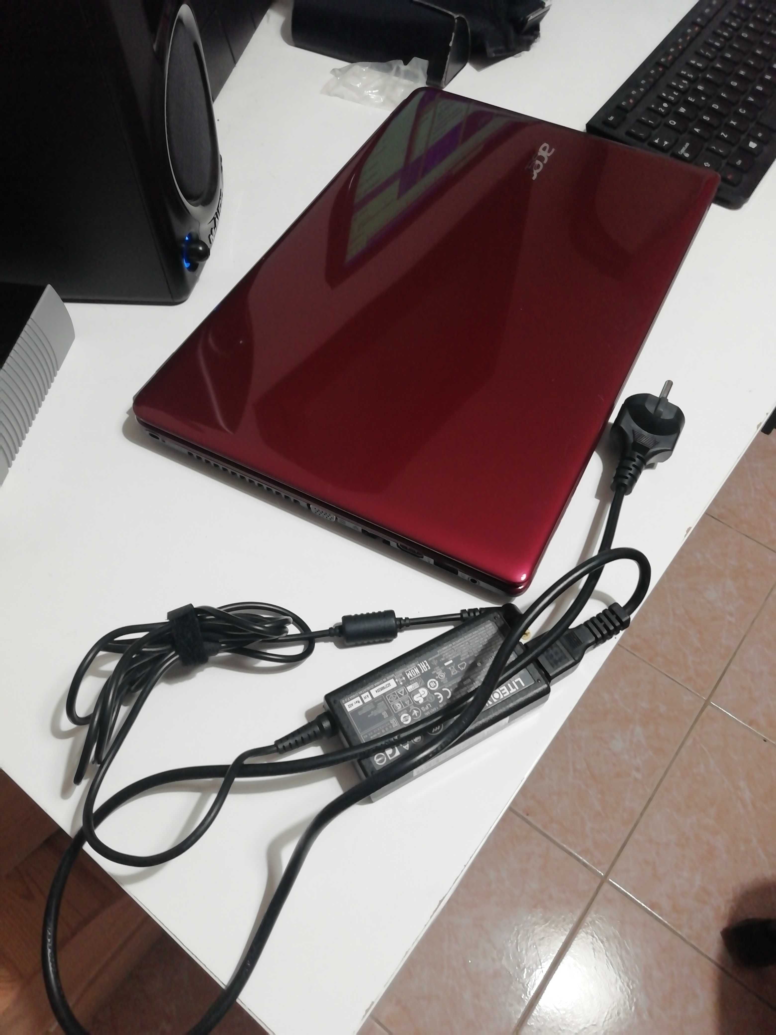 Portátil Acer Aspire E1-570G em Excelente Estado