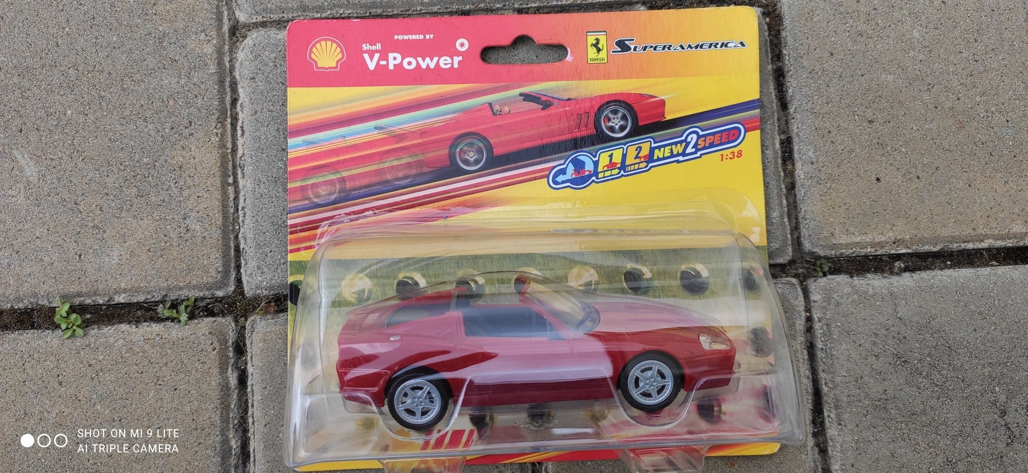 Shell Ferrari 1:38