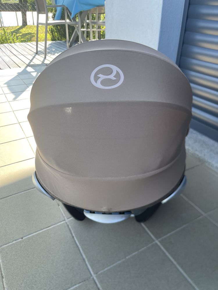 Babycoque/ Cadeira Auto Sirona T i-Size Cybex.