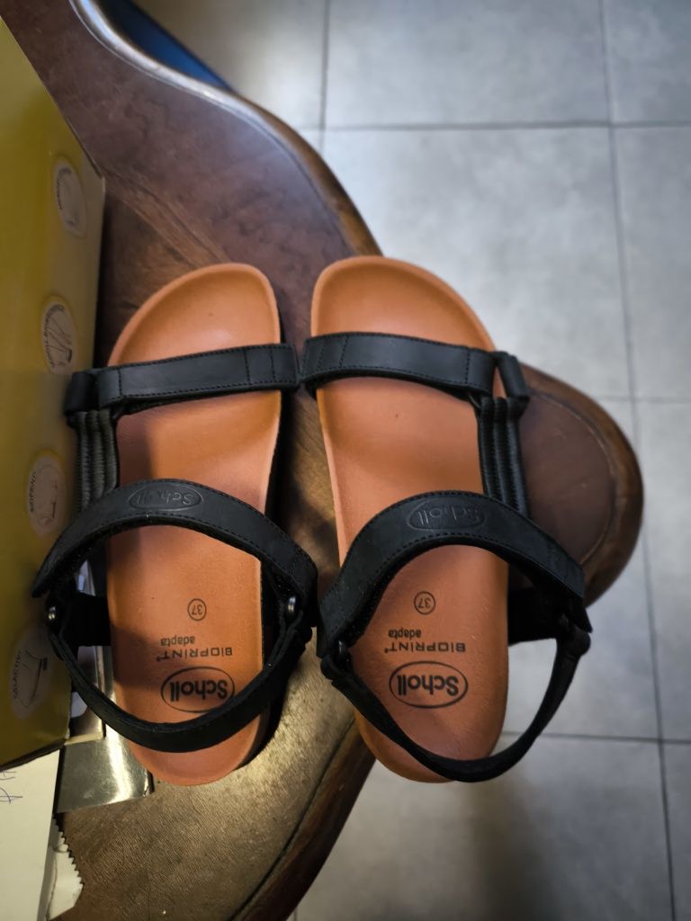 Buty dr. Scholla, sandały