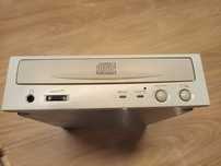 Napęd/nagrywarka HL Data Storage CD-R/RW Drive. Model GCE-8160B