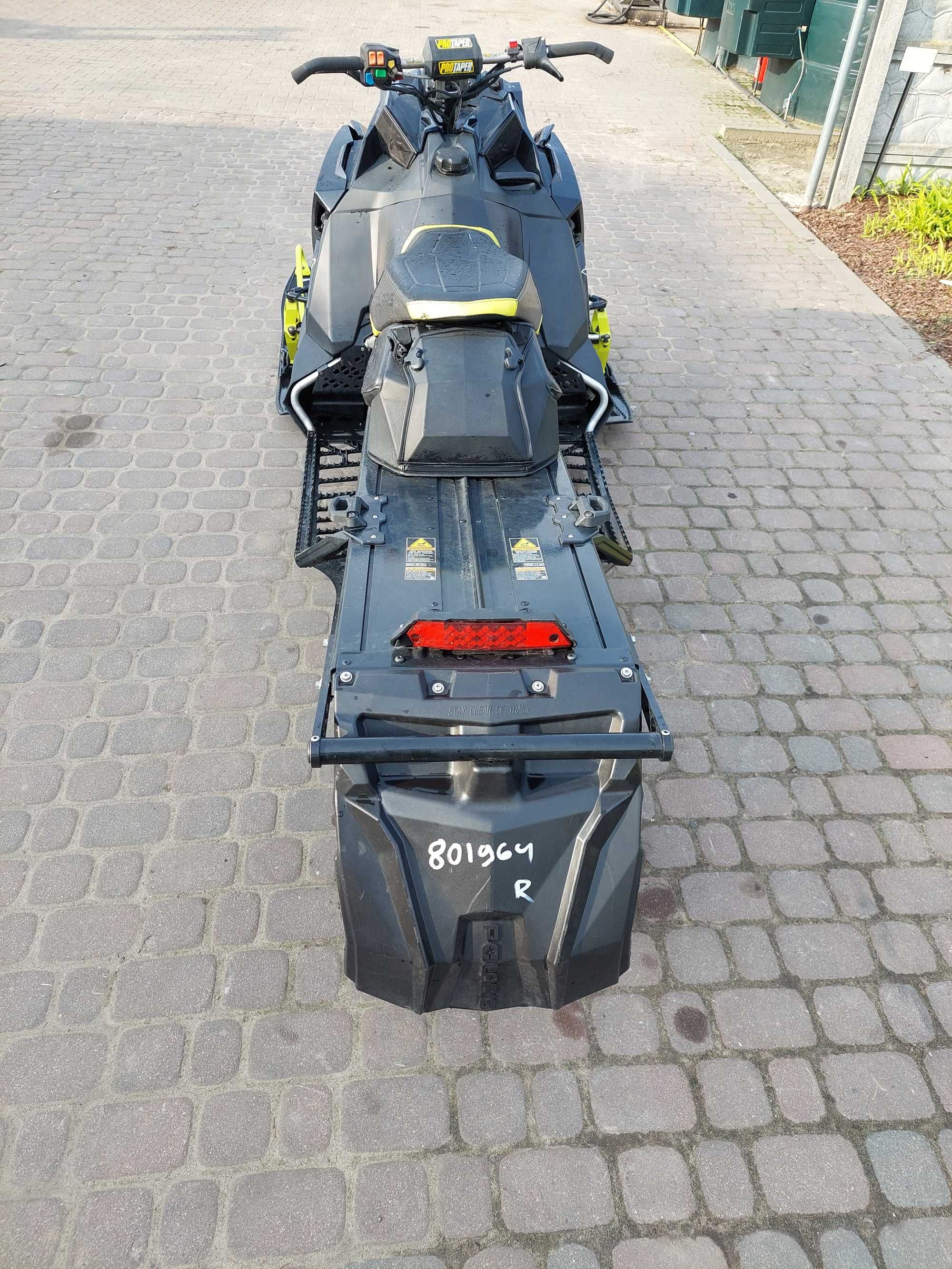 Skuter Śnieżny Polaris Switchback 850 Assault