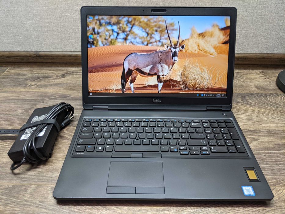 Dell Latitude 5580 15.6"FHD i5-7440HQ Geforce 940MX 16gb/128gb