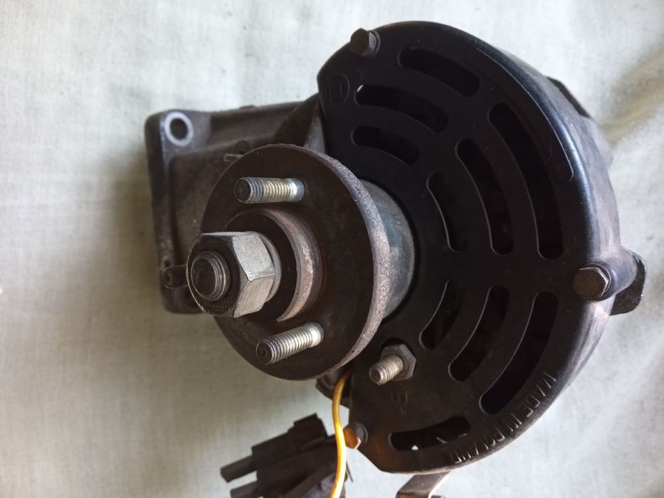 Alternator Fiat 126p