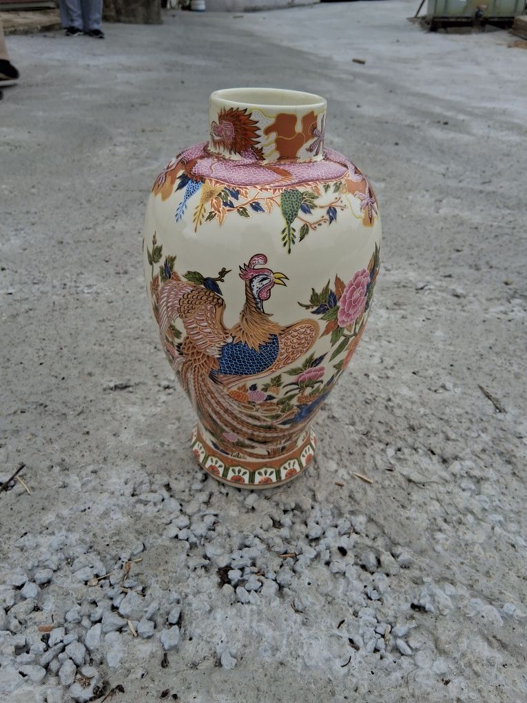 Jarra  antigo  em  bom estado