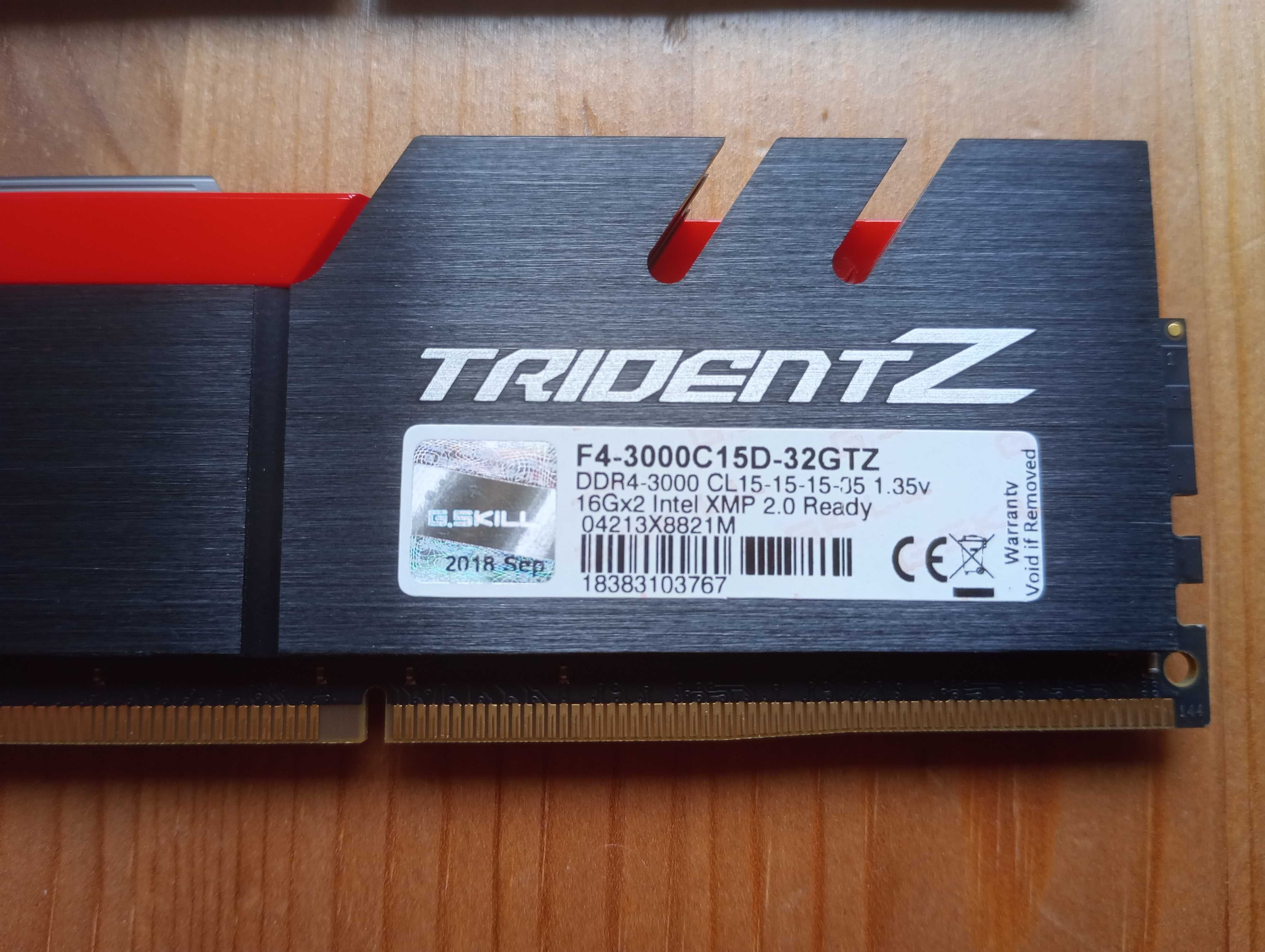 G.SKILL Trident Z 32GB (2x16GB) DDR4-3000 CL15